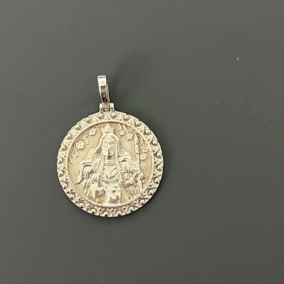 Awe Inspired Freya Sterling Silver Pendant - Picture 2 of 3